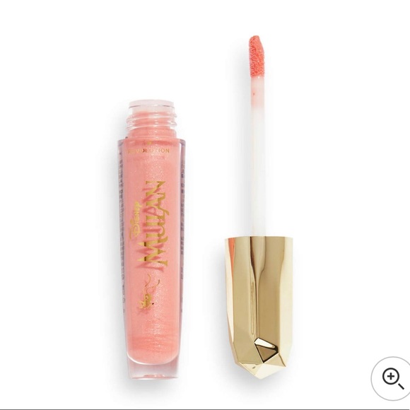 I 💗 Revolution Disney Mulan Makeup Collection - Picture 2 of 14